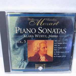 Wolfgang Amadeus Piano Sonatas Klara Wurtz, piano Vol. 5 CD