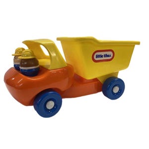 Little Tikes Toddle Tots Construction Dump Truck with 2 figures  VINTAGE