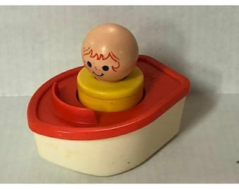 Vintage 1974 Fisher Price Jumbo Little People figure and boat #411