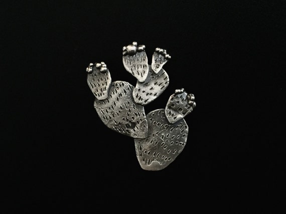 Desert Cactus Prickly Pear Pancake Cacti Lapel Safety Pin Button Patch in Solid 925 Sterling Oxidized Silver