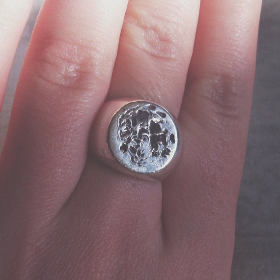 Full Moon Phases Lunar Face Sterling Silver 925 Signet Ring