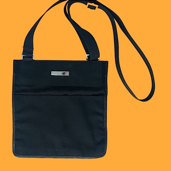 Gucci Black Nylon Crossbody Purse // Bag // Vintage Gem