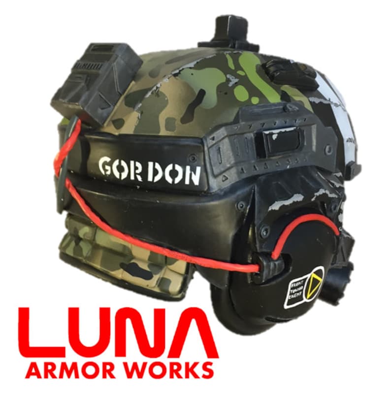 Titanfall 2 Pulse Pilot Helmet kit. Unpainted and trimmed