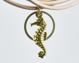 Seahorse in the Moon Leather Bracelet Chain Circle Full Moon Brass Jewelry with Card