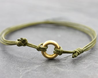 Bracelet Circle brass green minimal vegan friendship bracelet