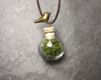 Moss Ball Bird Necklace Pendant Made of Glass Handmade Ladies Necklaces Girlfriends Gift