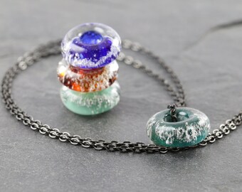 Ash jewelry, memorial jewelry, pearl borosilicate glass, ashes - keepsake of a deceased pet - urn - glass