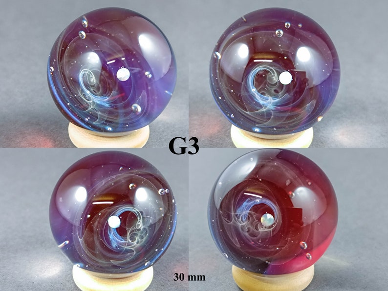 Marbre galaxie en verre fumé argenté, avec une planète opale flottante, Marbre galaxie en verre, Marbre borosilicaté avec une opale, Marbre en verre astronomie image 8