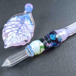 Penna a immersione in vetro fatta a mano con motivo floreale, set di penne in vetro unico con cuscino a forma di foglia e flacone di inchiostro, arte funzionale in vetro, penna per calligrafia