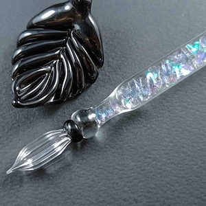 Penna a immersione in vetro riempita con frammenti di vetro dicroico, supporto per penna e boccetta di inchiostro, penna per calligrafia in vetro, penna a immersione in vetro scintillante