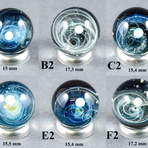 Mini Silber Rauchglas Galaxy Marmor, mit einem schwimmenden Opal Planeten, winzige Glas Galaxy Marmor, Borosilikat Marmor mit einem Opal Bild 5