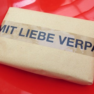 2 x Klebeband Mit Liebe verpackt je 66 Meter Bild 2