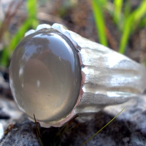 handmade moonstone silver ring