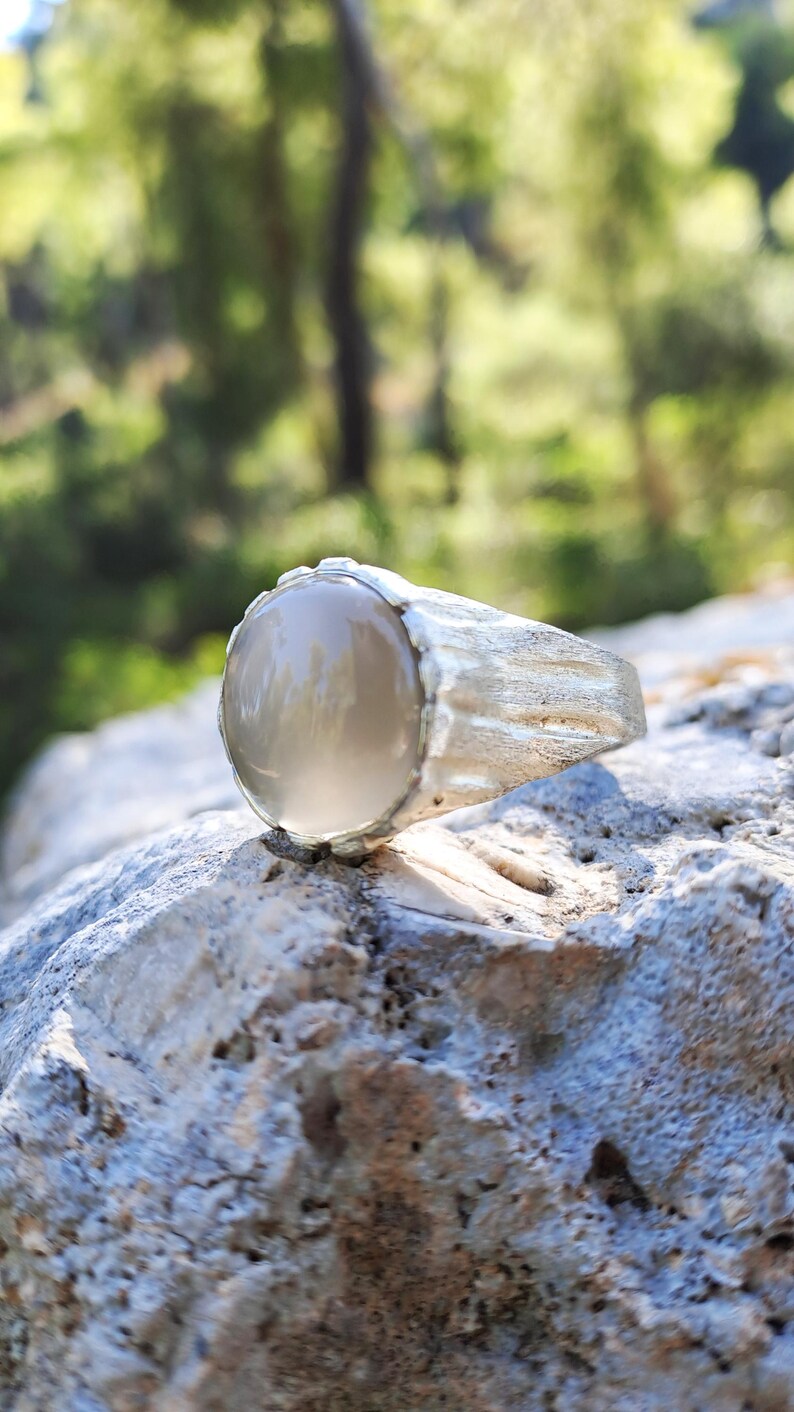 Beige Moonstone Ring, Sterling Silver Raw Textured Ring, Hand Sculpted Band image 4