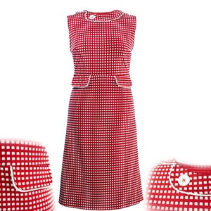 Slight A-line summer dress, stretchy, knee-length red and white checked dress with collar and pocket flaps