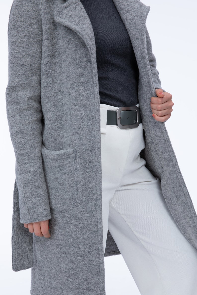 Abrigo de lana gris sobre las rodillas, con cuello de solapa, bolsillos de parche grandes, cinturón de corbata, abrigo corto clásico para damas, cárdigan, blanco de invierno imagen 4