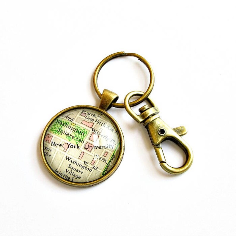 Personalized Map Keychain, High School Graduation Gifts, Personalized Graduation Gift, College Graduation 