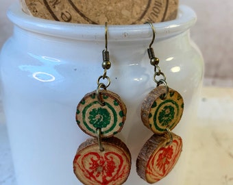 Hand Painted Boho Pattern Wood Dangle Drop Earrings - Secret Santa Christmas Mothers day - Red & Green Boho Shabby Chic Round