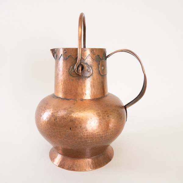 Pichet à eau en cuivre - Grand pichet antique en cuivre avec poignée - Fabriqué en Suisse par Alla Monda