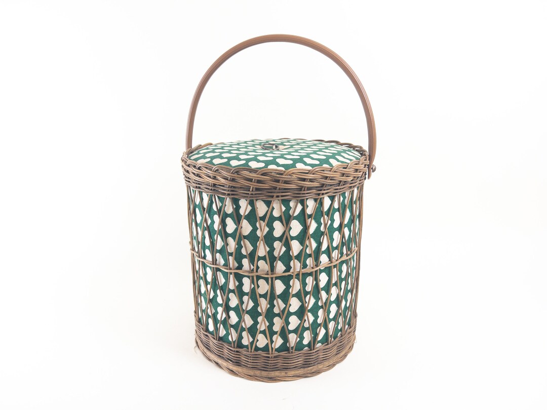 Round Green Wicker Sewing Basket: Heart Motif, Mid Century Yarn