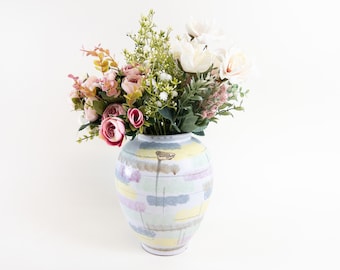 West German Pottery Vase - Carstens Tönnieshof 526-22 - German Mid Century Vase circa 1957 - Pink Mint Pastel Glaze - Made in Germany