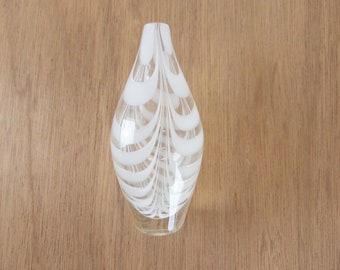 Vintage Finnish Glass Vase - Filigree Handblown Glass Vase - Kumela Riihimäki Finland Filigree Glass Vase, Signed