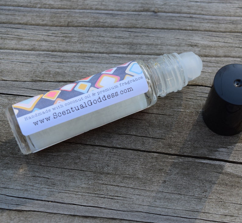 Handmade Perfume Oil 30 Scents Floral Earthy Musk & Sweet Etsy