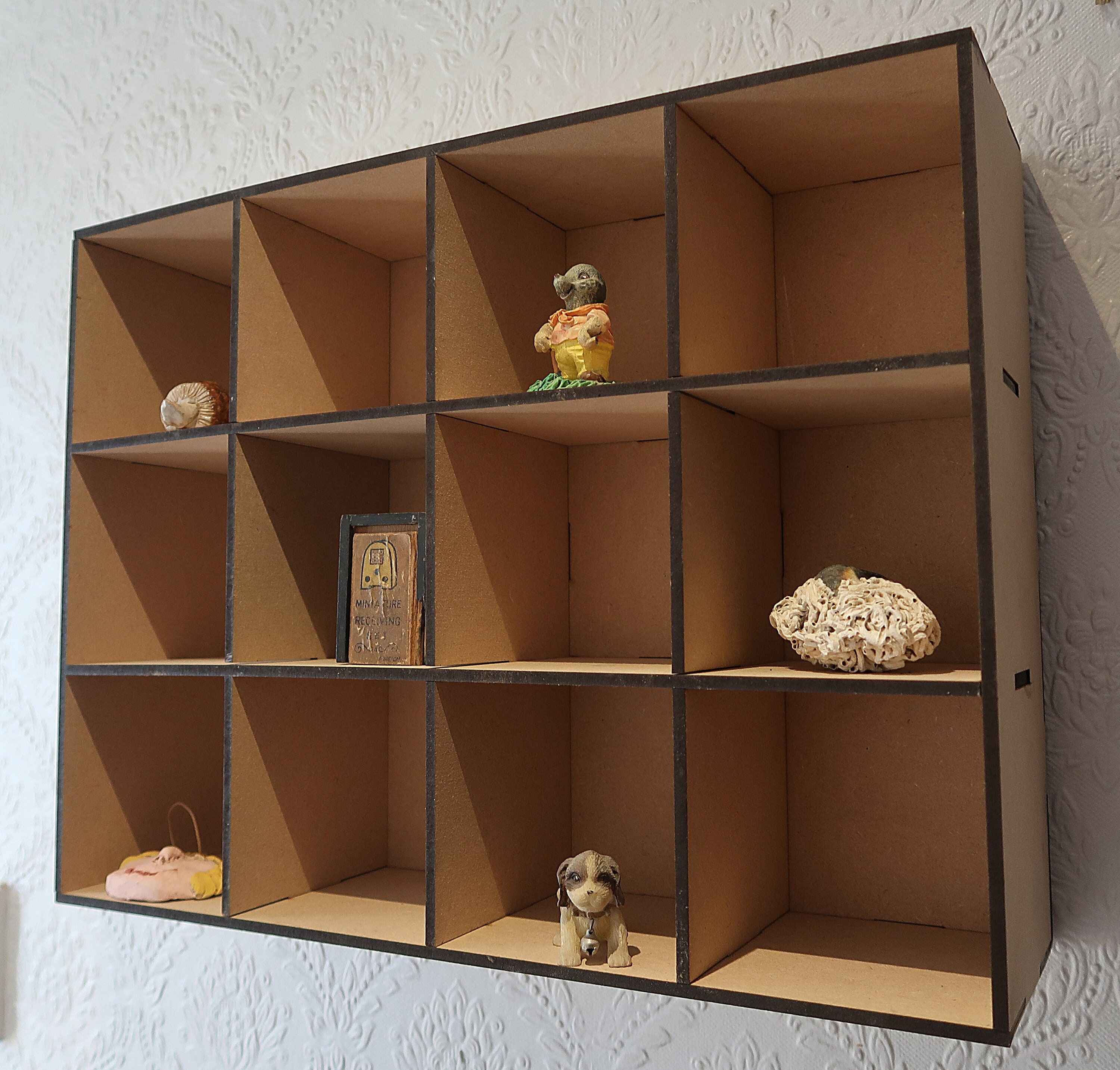 Small display shelf unit deals