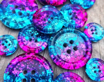 De elektrische dromen. Fuchsia roze - paars - elektrisch blauw - aqua - handgemaakte hars metallic glitter verblindende knoppen 15mm 21mm 30mm 35mm 50mm