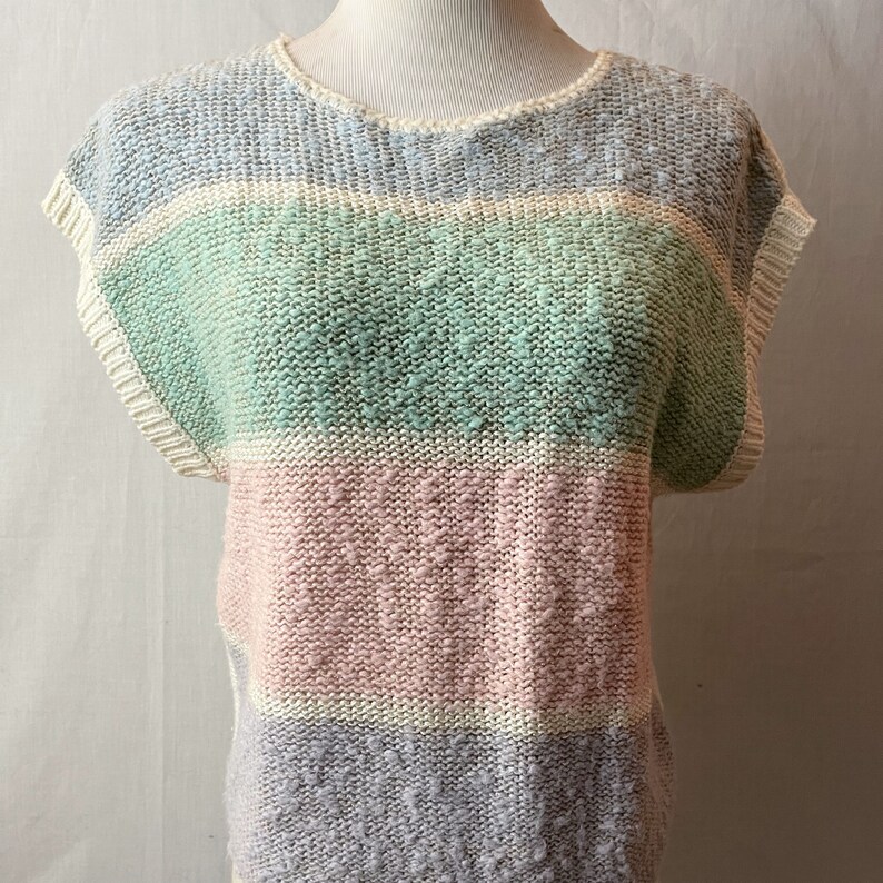 Textured Striped 1980\u2019s Crochet Knit Sleeveless Top Pink Colorblock