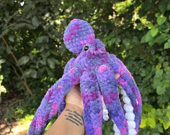 Crochet Octopus Plush: Handmade Purple Pink Amigurumi Toy