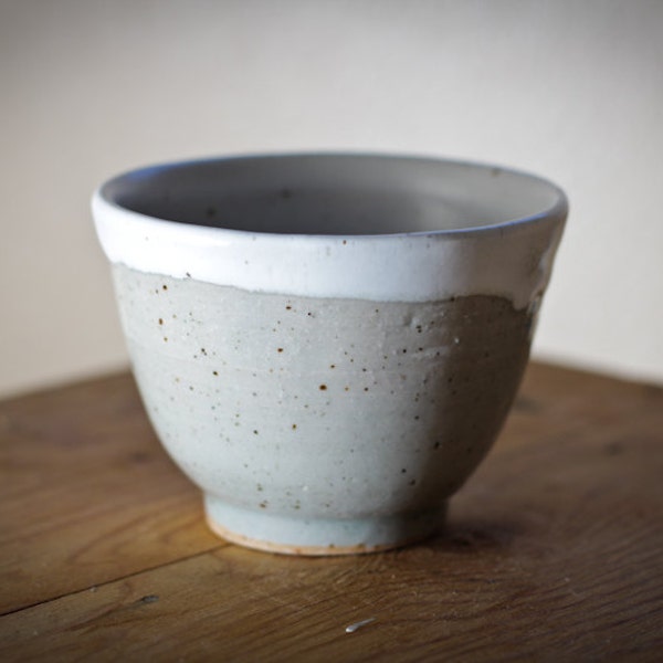 Matcha Tea Cup - Japanese - White / Grey with REAL California Beach Sand Embedded - for tea ceremony