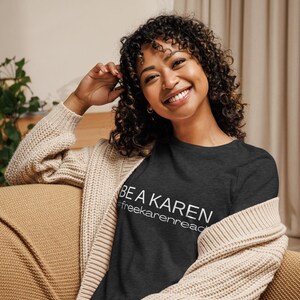 Free Karen Read Women&#39;s Relaxed T-Shirt