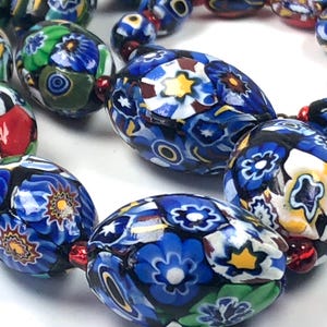1920s Vintage Millefiori Venezianische Glasperlenkette in Blau-, Rot-, Grün-, Weiß- und Gelbtönen
