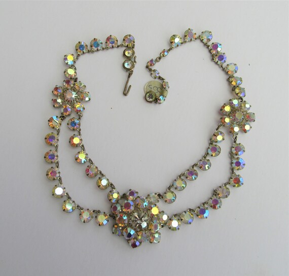 1950s Vintage Aurora Borealis Festoon Glass Neckla