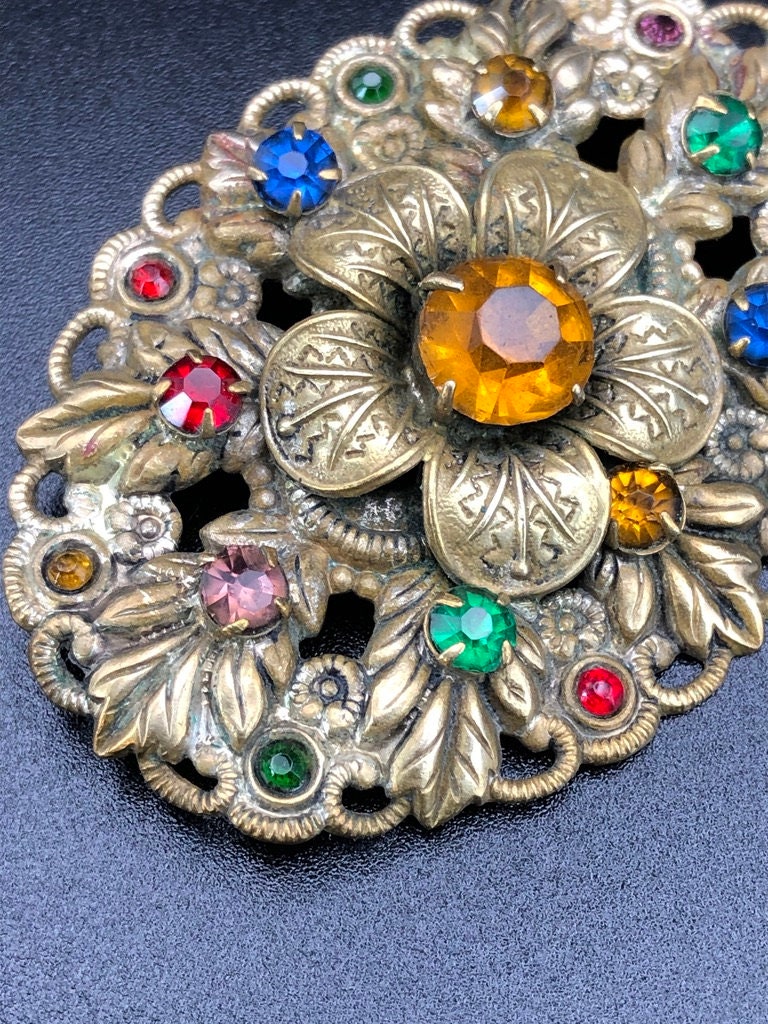 Antique Czech 1920s/30s Oval Filigree Brooch With Flowers