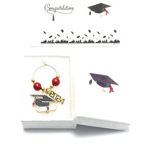 Goudkleur Afstuderen 2024 Mortelbord Diploma Wijnglas Charme - 5 cadeauopties