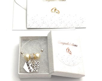 Bride To Be 2025 Wine Glass Charm with Gift Card - 4 Different Gift Options