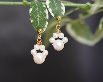 Natural Pearl Dangle Drop Earrings, Hand-made Cute cat claw shape Freshwater Pearls Wedding Hoop Earrings 14K Gold Plated Gift Wedding gift