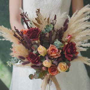 Burgundy flowers Bridal bouquet,Pampas Wedding bouquet, bridesmaid wedding flowers, Rustic boho wedding
