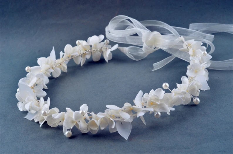 Preserved Natural real flower crown, white leaves hydrangea pearl,half crown,half wreath,Floral bridal, Bridesmaid kanzashi for wedding zdjęcie 4