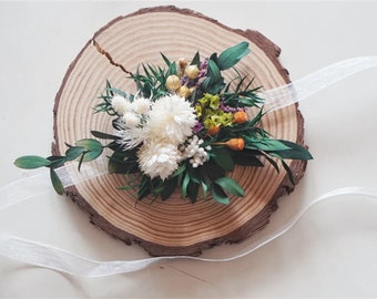 Dark Green Eucalyptus,Dried flower corsage, Neutral wrist corsage, Rustic wedding bracelet corsage ladies corsage