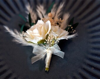 Preserved flower rose Natural boutonniere,Wedding boutonniere,groomsmen buttonhole,Holiday Wedding,floral brooch,groom guest