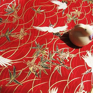 Vintage japonês tecido de algodão pano pássaro guindaste vermelho por 1/2 jarda para roupas, vestido, bolsa, carteira etc.