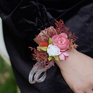 White&Pink Silk flowers corsage ,Dried flower wrist corsage Rustic wedding bracelet corsage ladies corsage