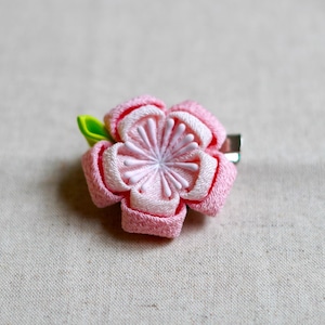 Handmade Japanese Traditional Tsumami Kanzashi Hair Clip Pin Brooch Kimono Yukata Outfit Wedding Ornament Beautiful Pink Sakura Flower