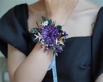 Dark Purple Dried flowers corsage ,Preserved flower wrist corsage Rustic wedding bracelet corsage ladies corsage