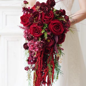Burgundy Wedding Bouquets,Cascading Bridal Bouquet | Rustic, elegant wedding flowers ,Artificial Flower Teardrop Bouquets