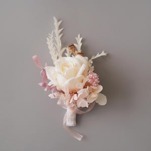 Wedding boutonniere, Pampas Boutonniere,Silk flower boutonniere, wedding Rustic button hole