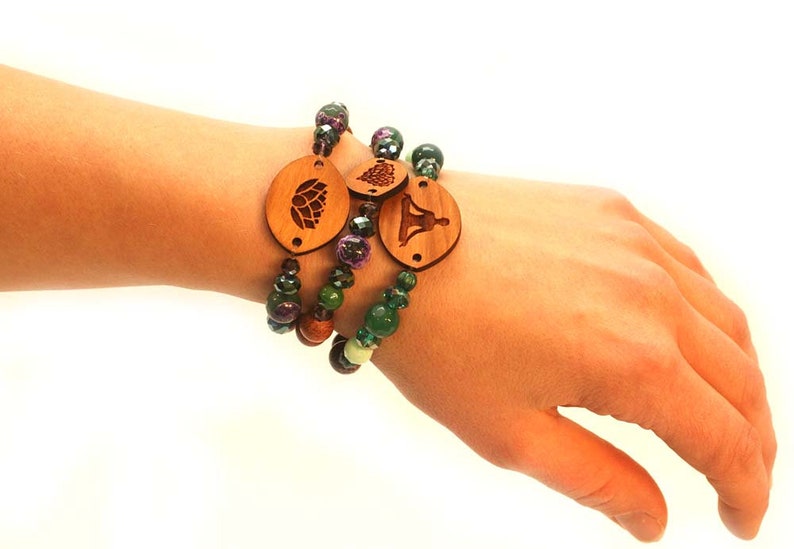 Dragonfly Wood Diffuser Beaded Stretch Bracelet Aromatherapy Jewelry Apply Essential Oil to Wood EOWDBSBW-D038 USA Made Sustainable Wood
